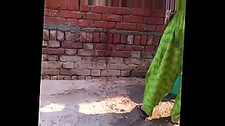 indian mom bedroom son sleeping in night 3gp sex video free downl3