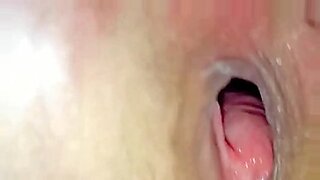 wet pussy drips into another girls mouth