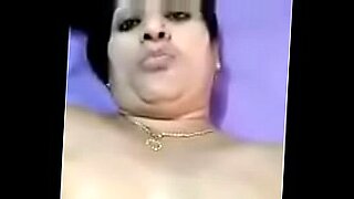 kerala aunty open boobs