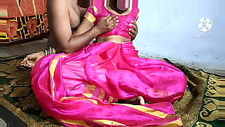 bangla desi wife sexy pissing
