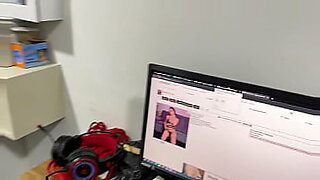 kakak adik ngentot webcam