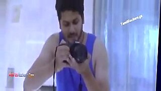 hot 18 year hindi sexy video