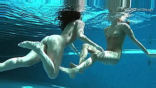 fingering snatch in the pool