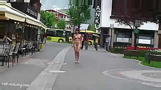 dani daniels nude walking